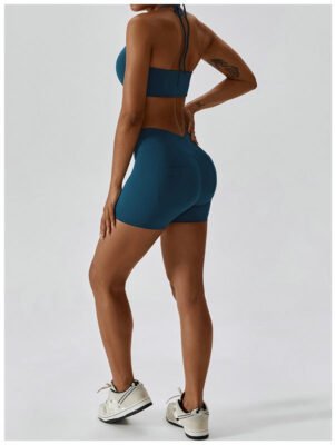 halter workout top 147-012